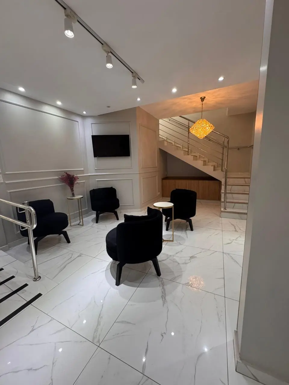 Sala de espera confortável da clínica